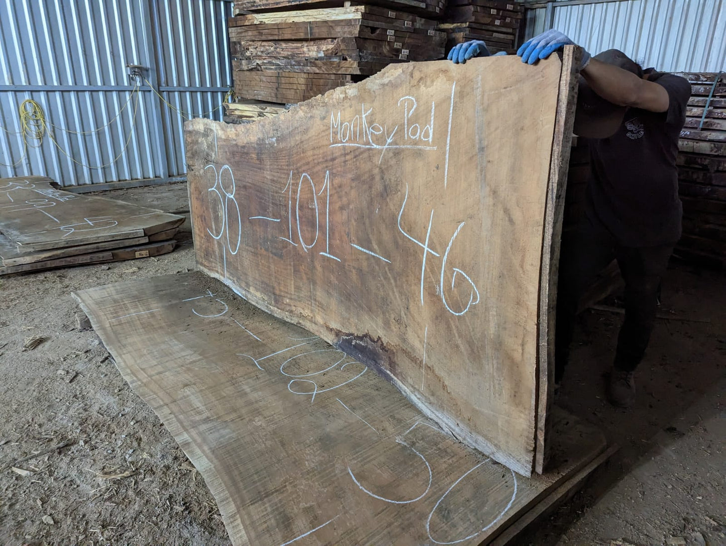 J98