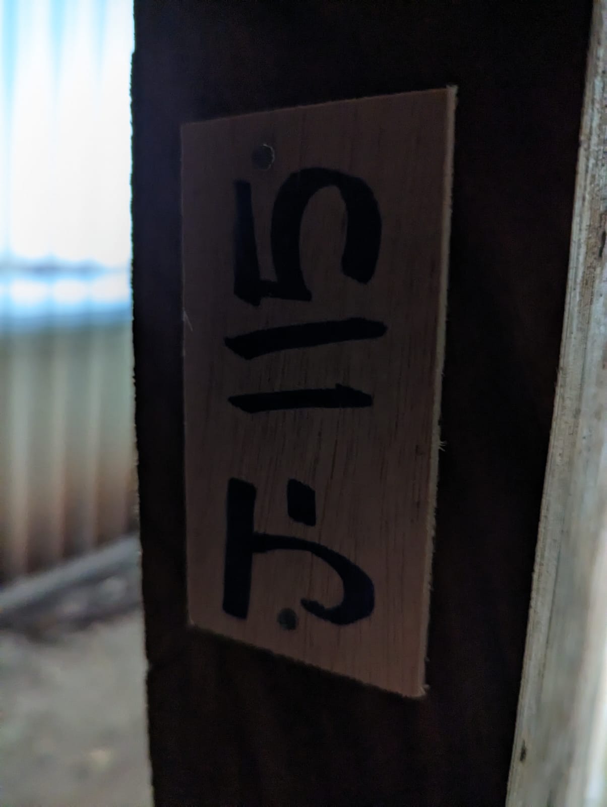 J115