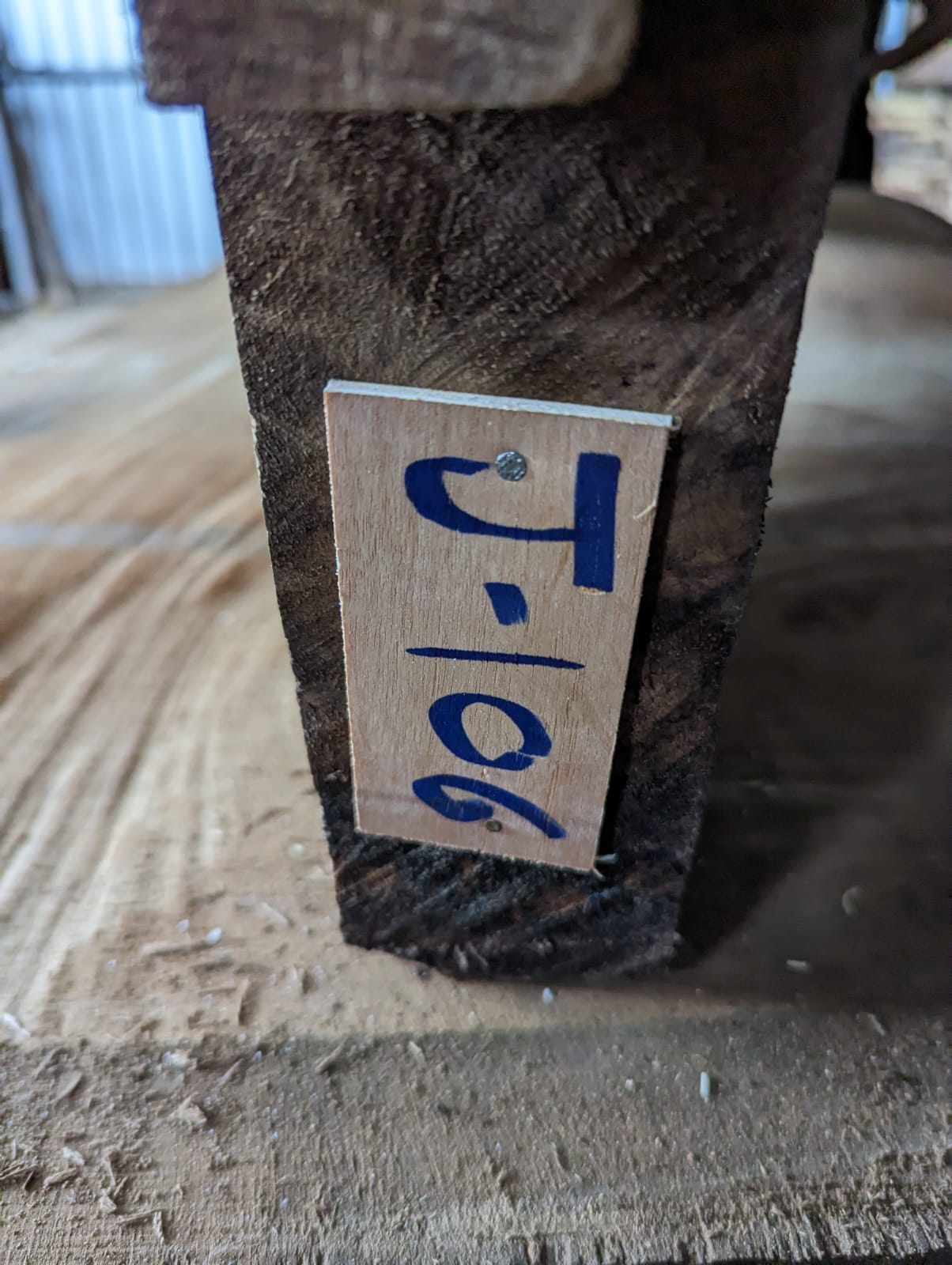 J106