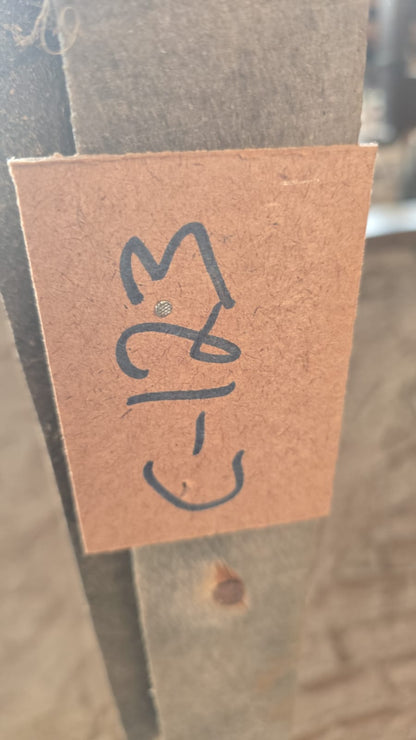 C123